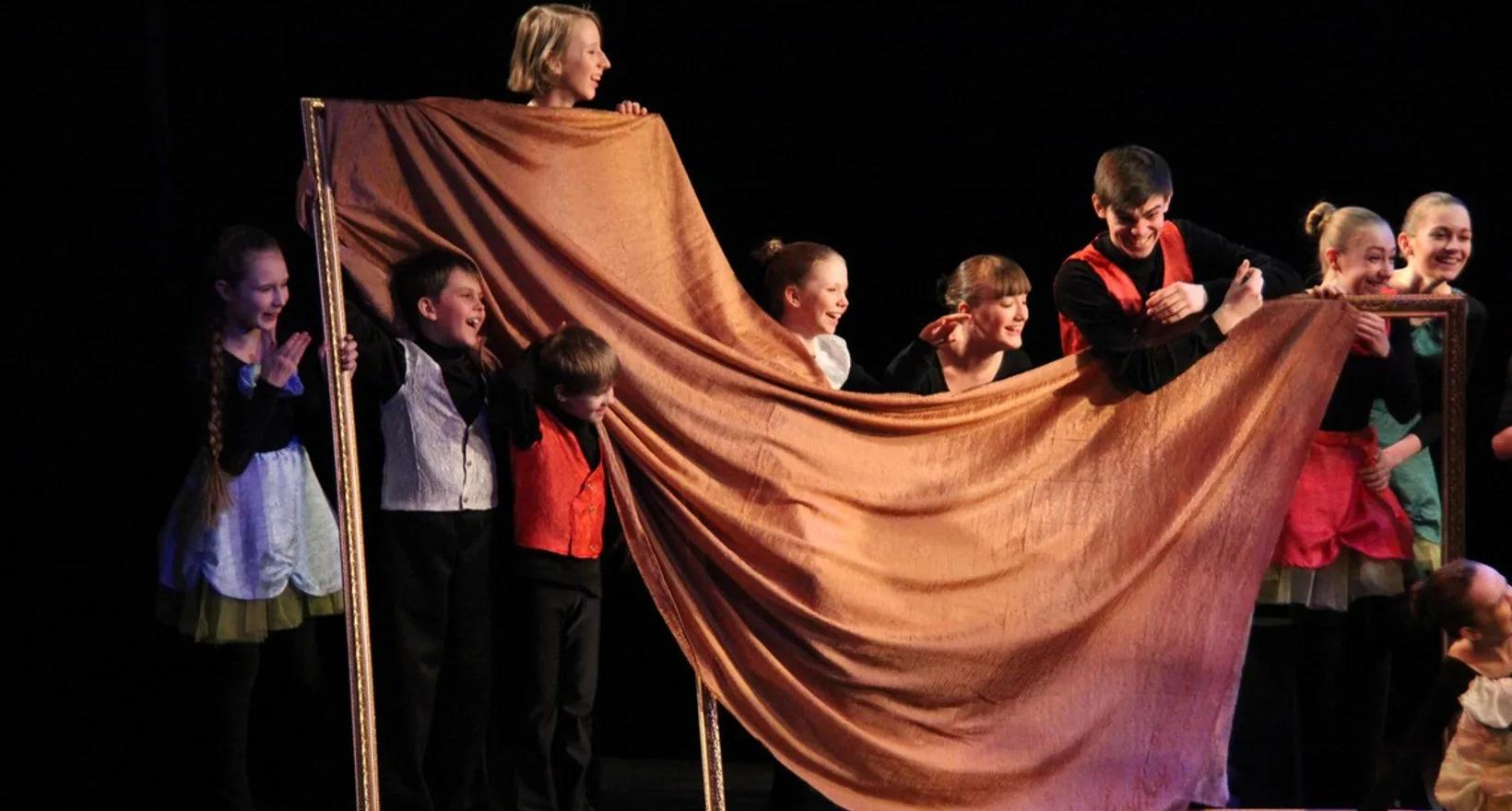 Детский музыкальный театр-студия "Томоша"